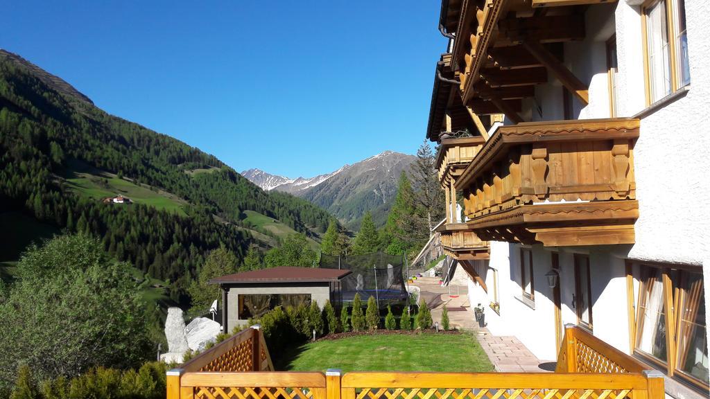 Ferienwohnung Plattner Schmirn Pokoj fotografie